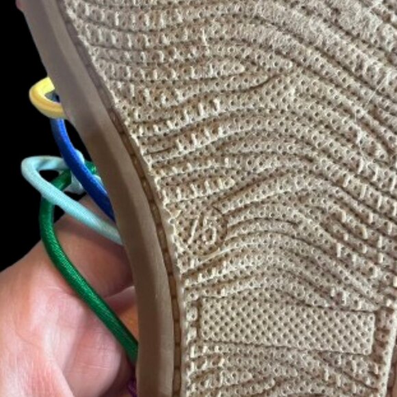 EUC - CL by Laundry Multicolored Knotted Sandal Women's Size 7.5 - Picture 6 of 9